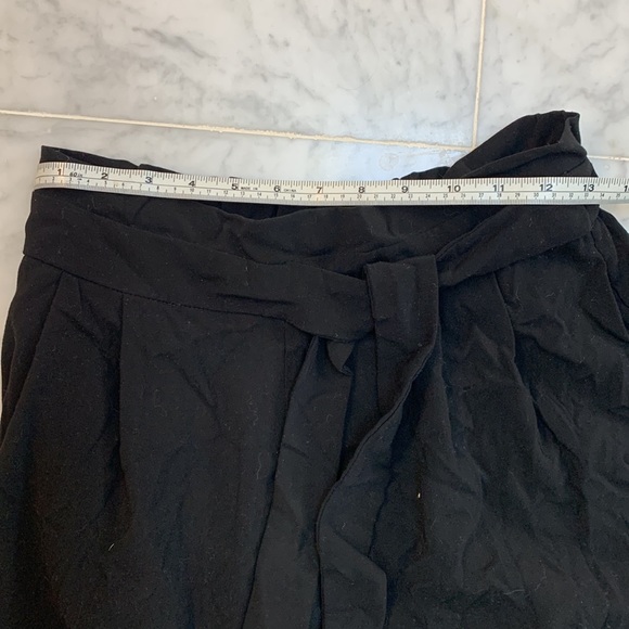 Zara Trafaluc paper bag pants. - Picture 5 of 6